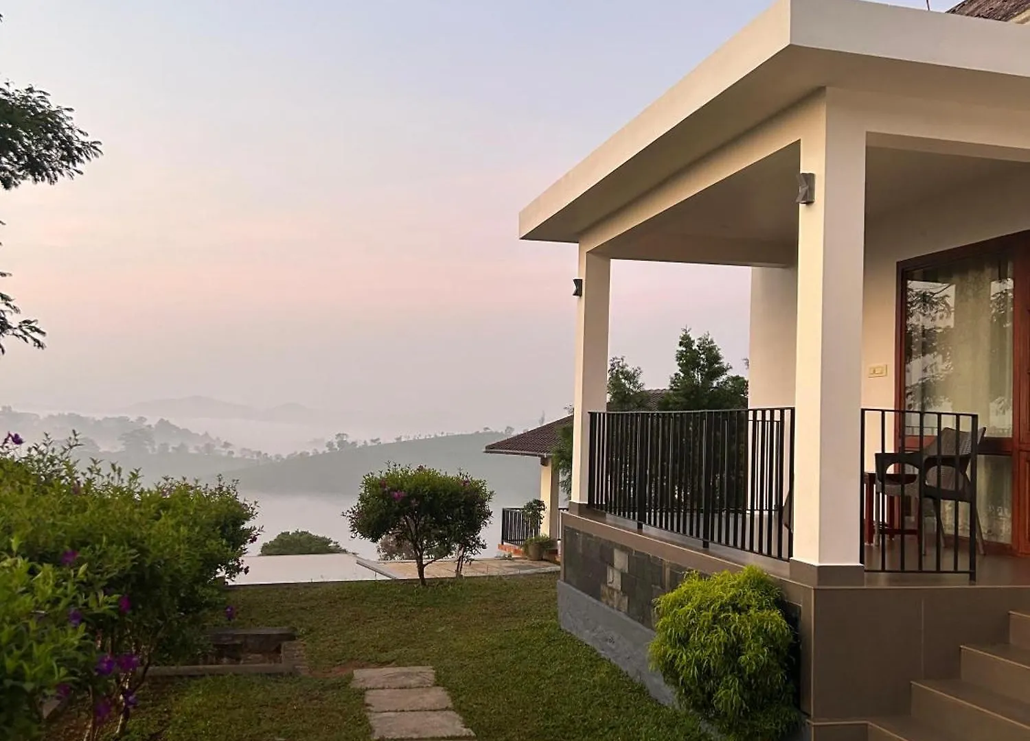 Sylvan Retreat - Luxury Mountain Cottages Vagamon Rezort