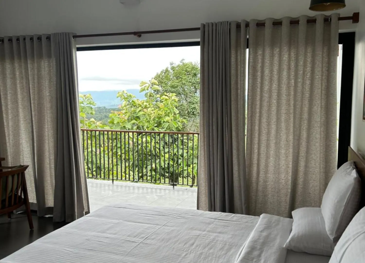 Rezort Sylvan Retreat - Luxury Mountain Cottages Vagamon